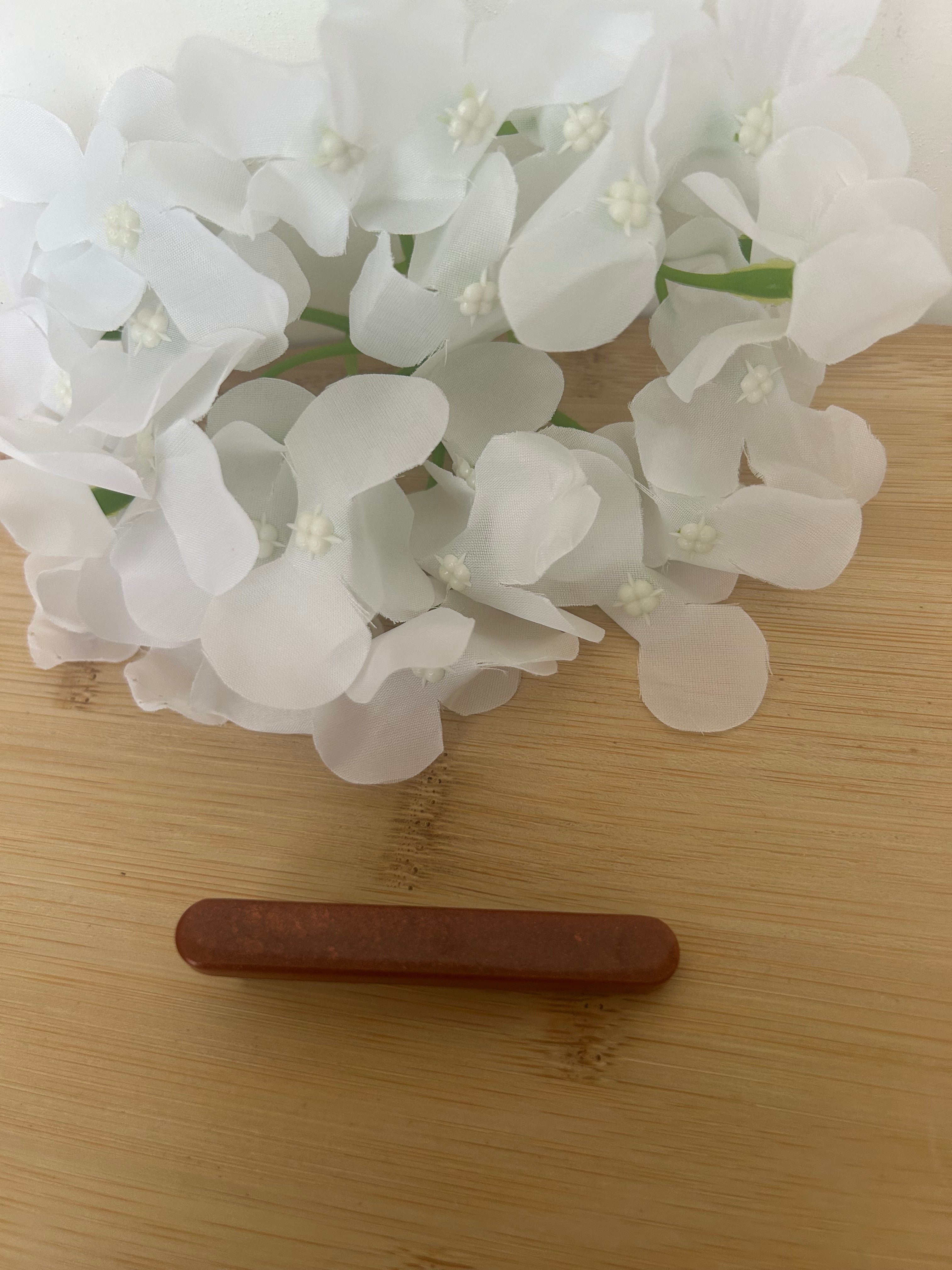 Barrette